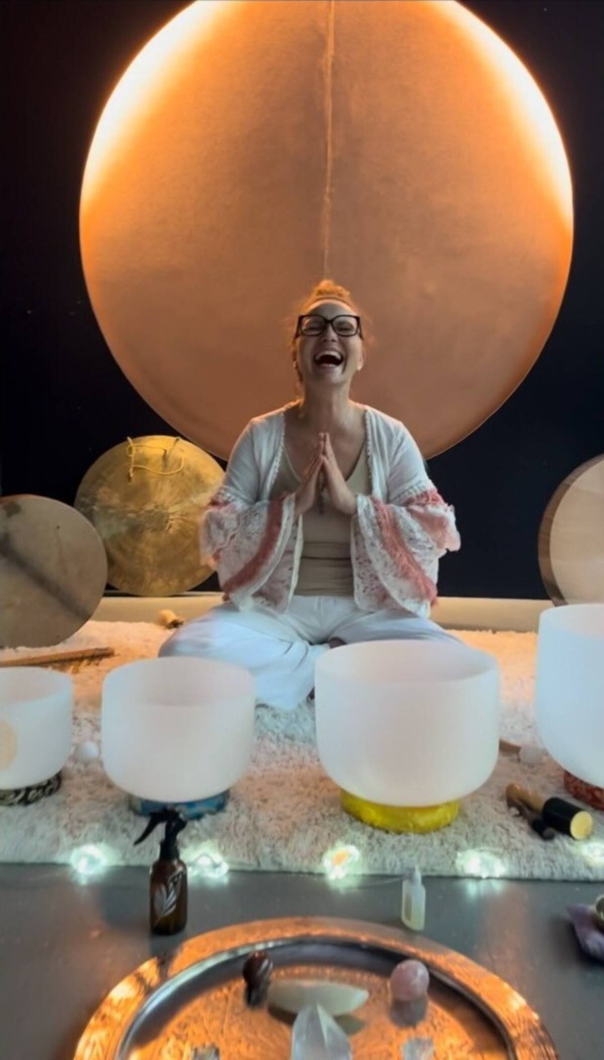 SOUND HEALING Diana Fischer